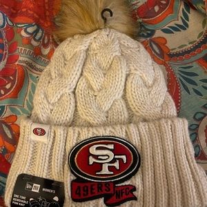 San Francisco 49ers Pom Knit Beanie